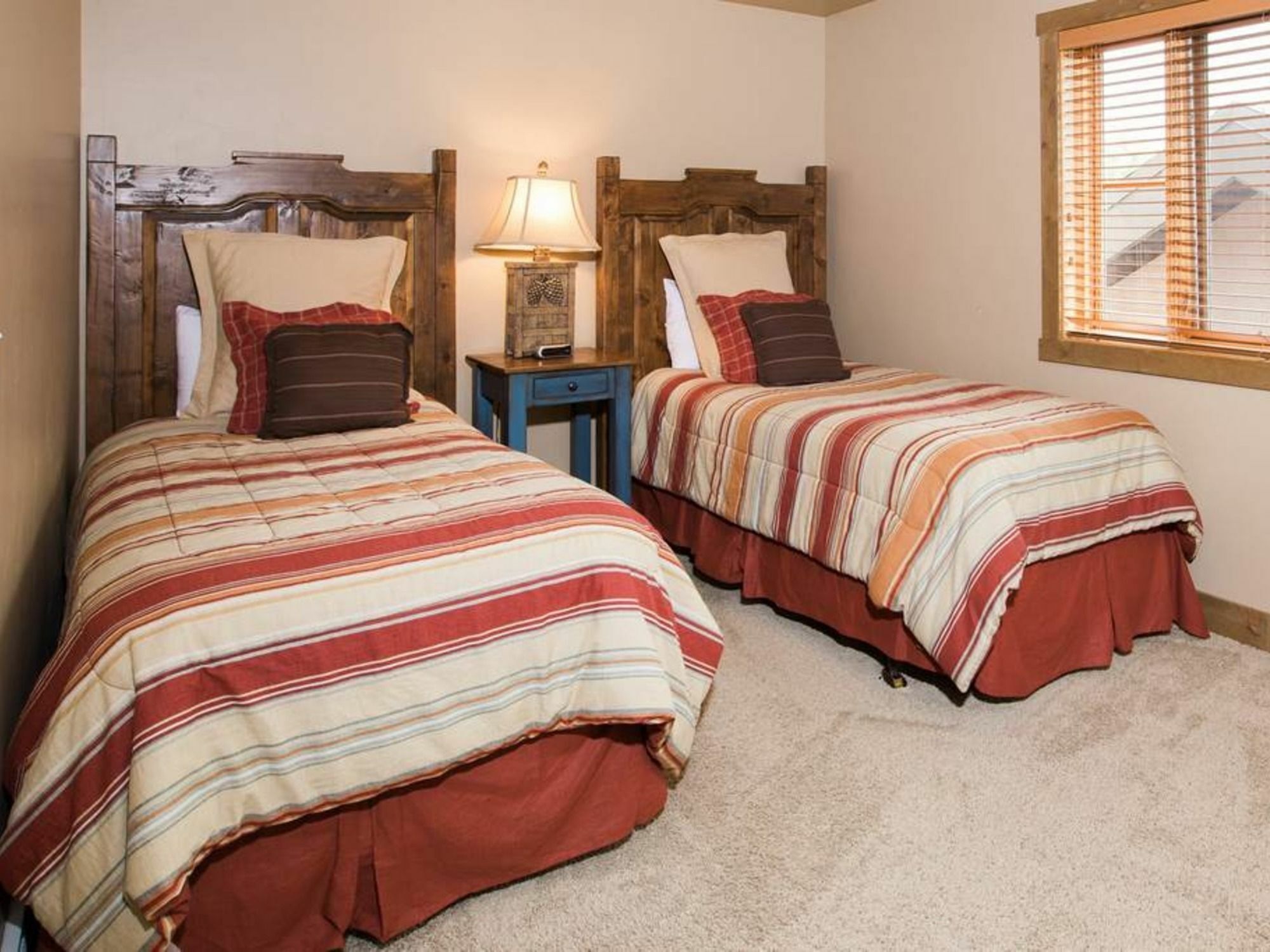 Jupiter Inn By Identity Properties Park City Exteriör bild